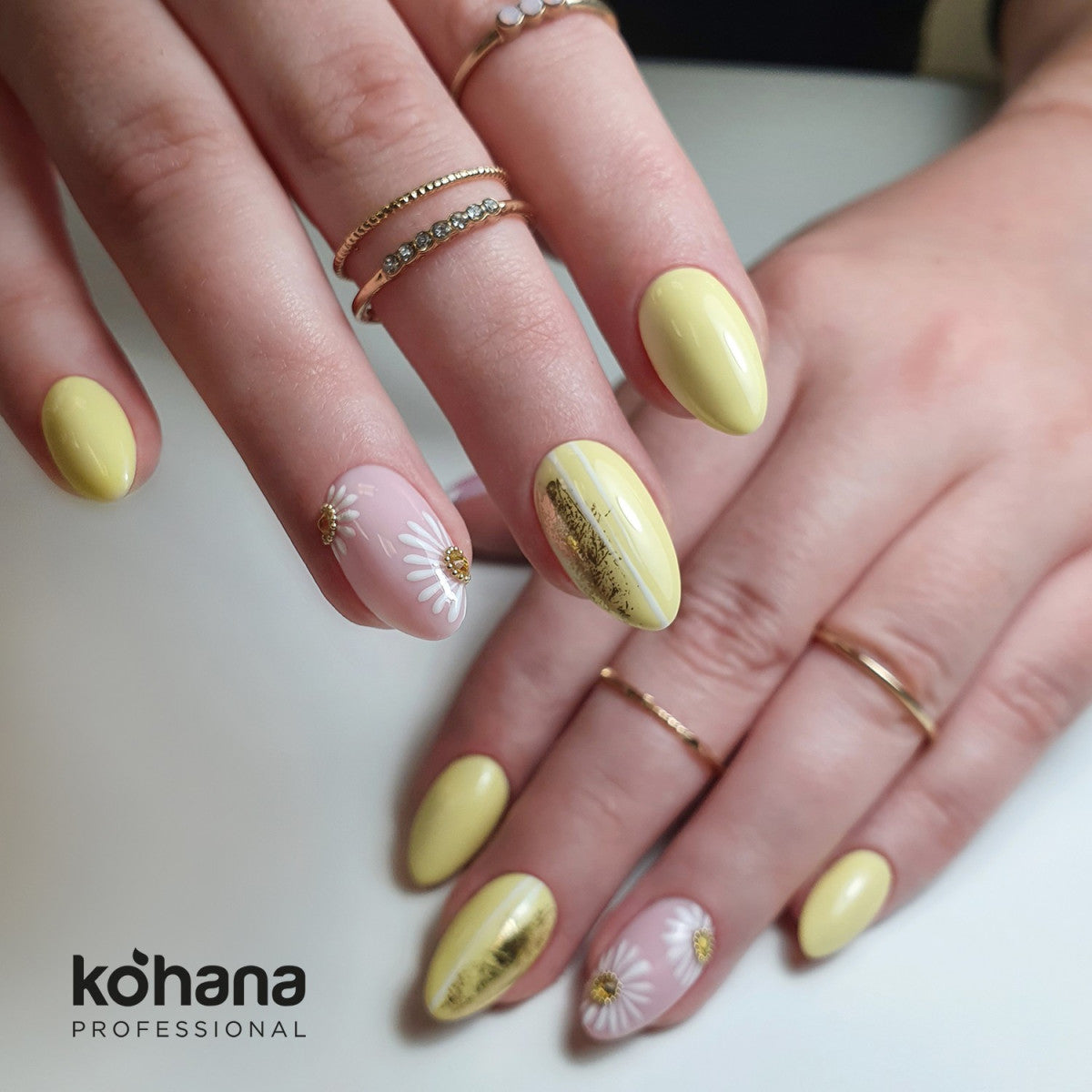 004 Lemon Tart Gel Polish 10ml